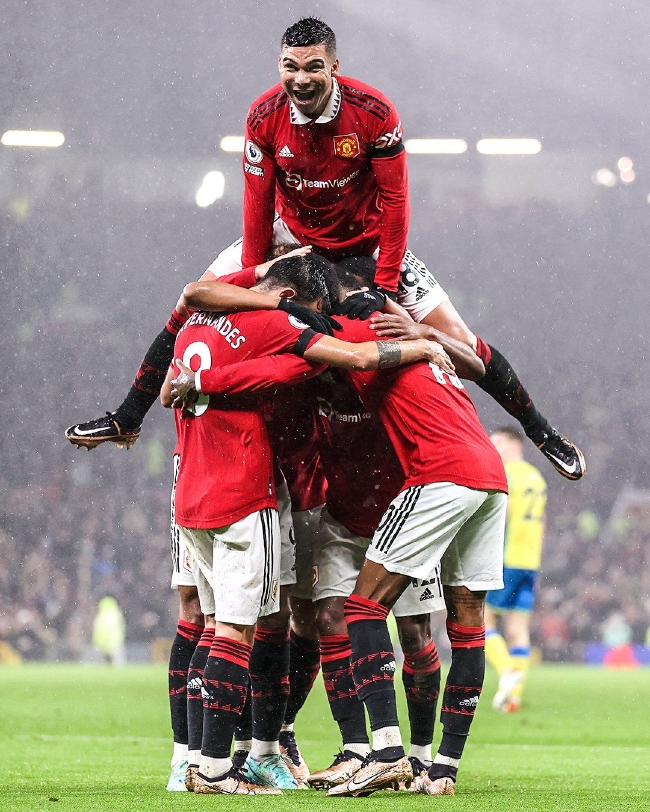 哈兰德和罗 哈兰德和罗